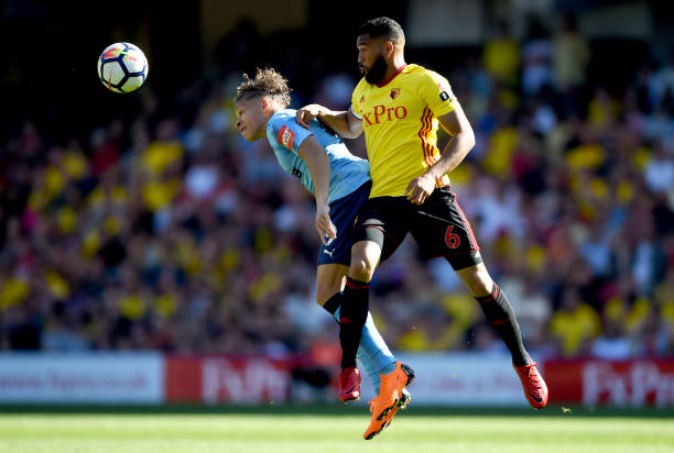 的凌空抽射 的凌空抽射